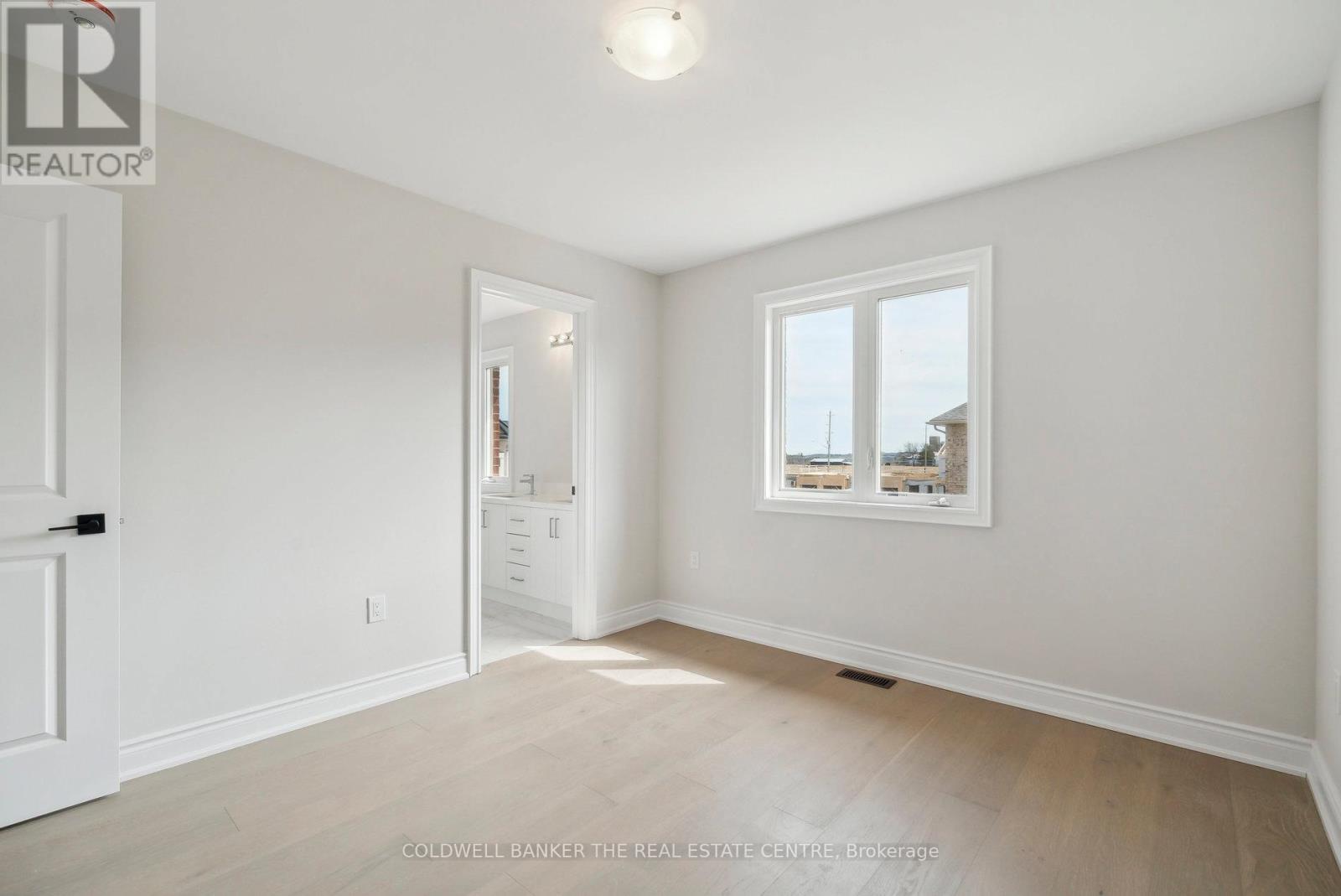 11 Hildred Cushing Way, Uxbridge, Ontario  L9P 0S1 - Photo 17 - N12424642