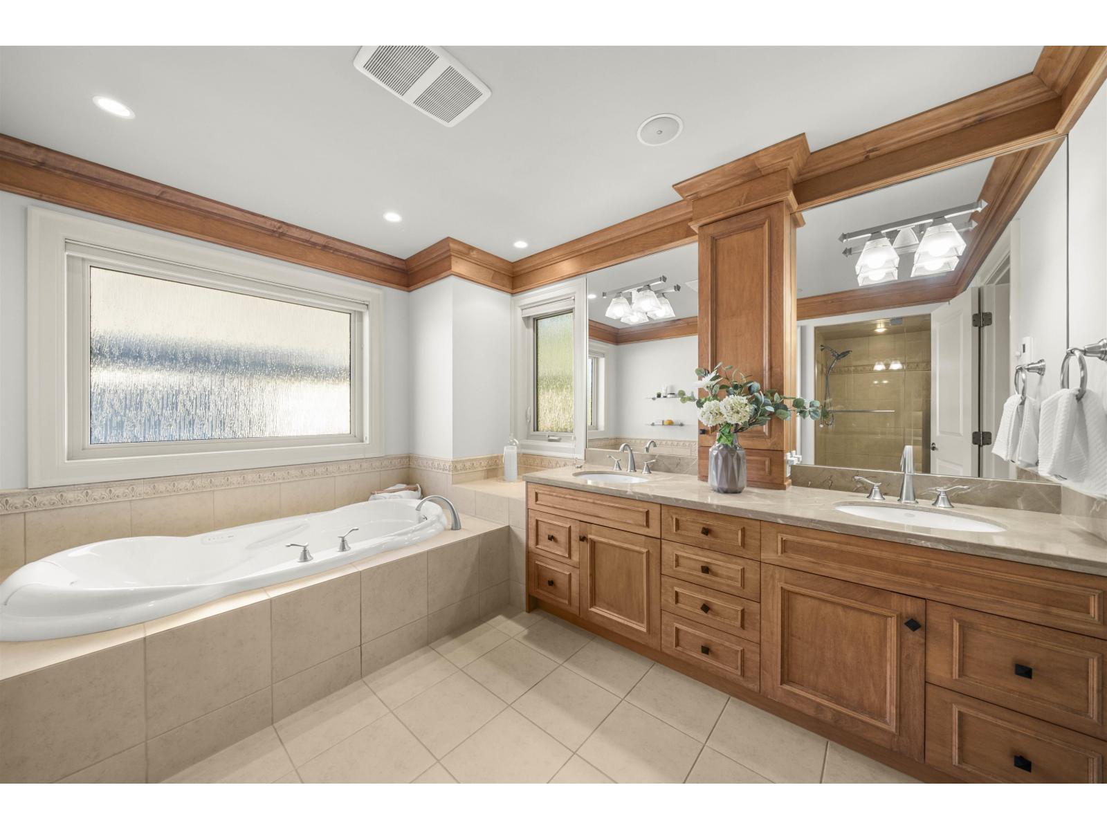 3842 Devonshire Drive, Surrey, British Columbia  V3Z 0M2 - Photo 22 - R3051979