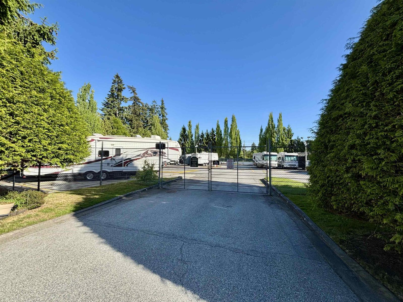210 13860 70 Avenue, Surrey, British Columbia  V3W 0S1 - Photo 32 - R3051983