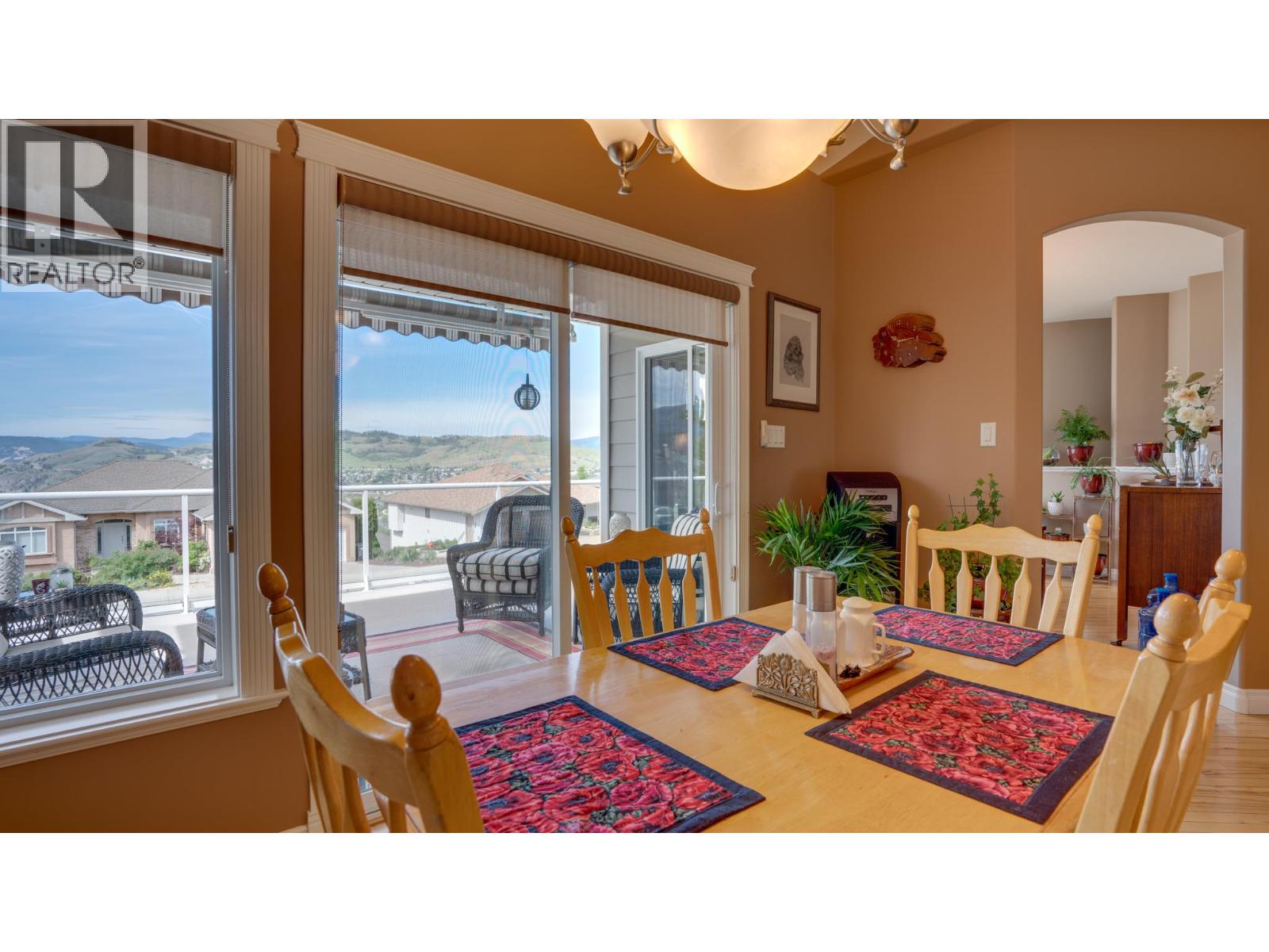 667 Mt. York Drive, Coldstream, British Columbia  V1B 3X2 - Photo 12 - 10349438