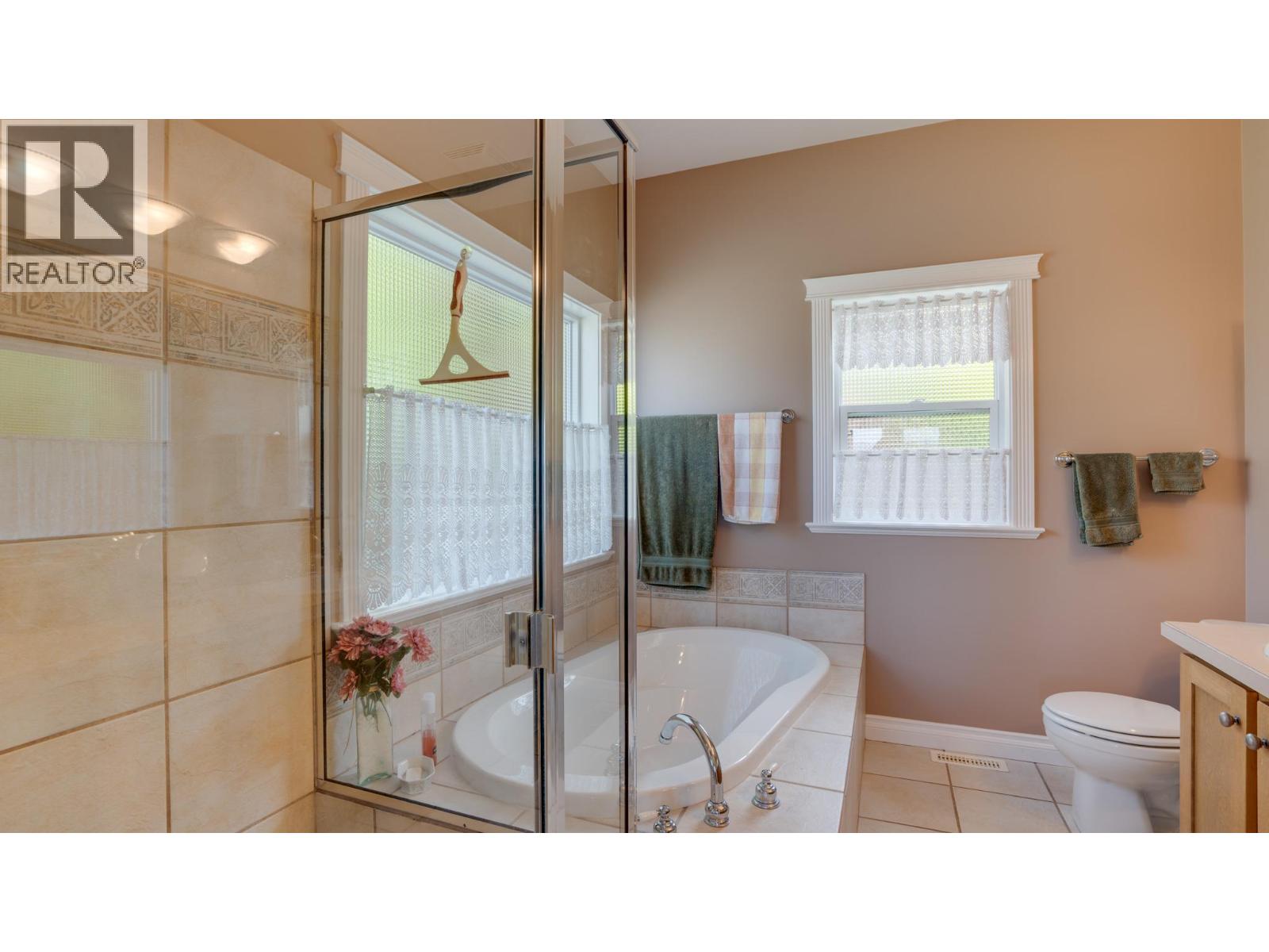 667 Mt. York Drive, Coldstream, British Columbia  V1B 3X2 - Photo 25 - 10349438