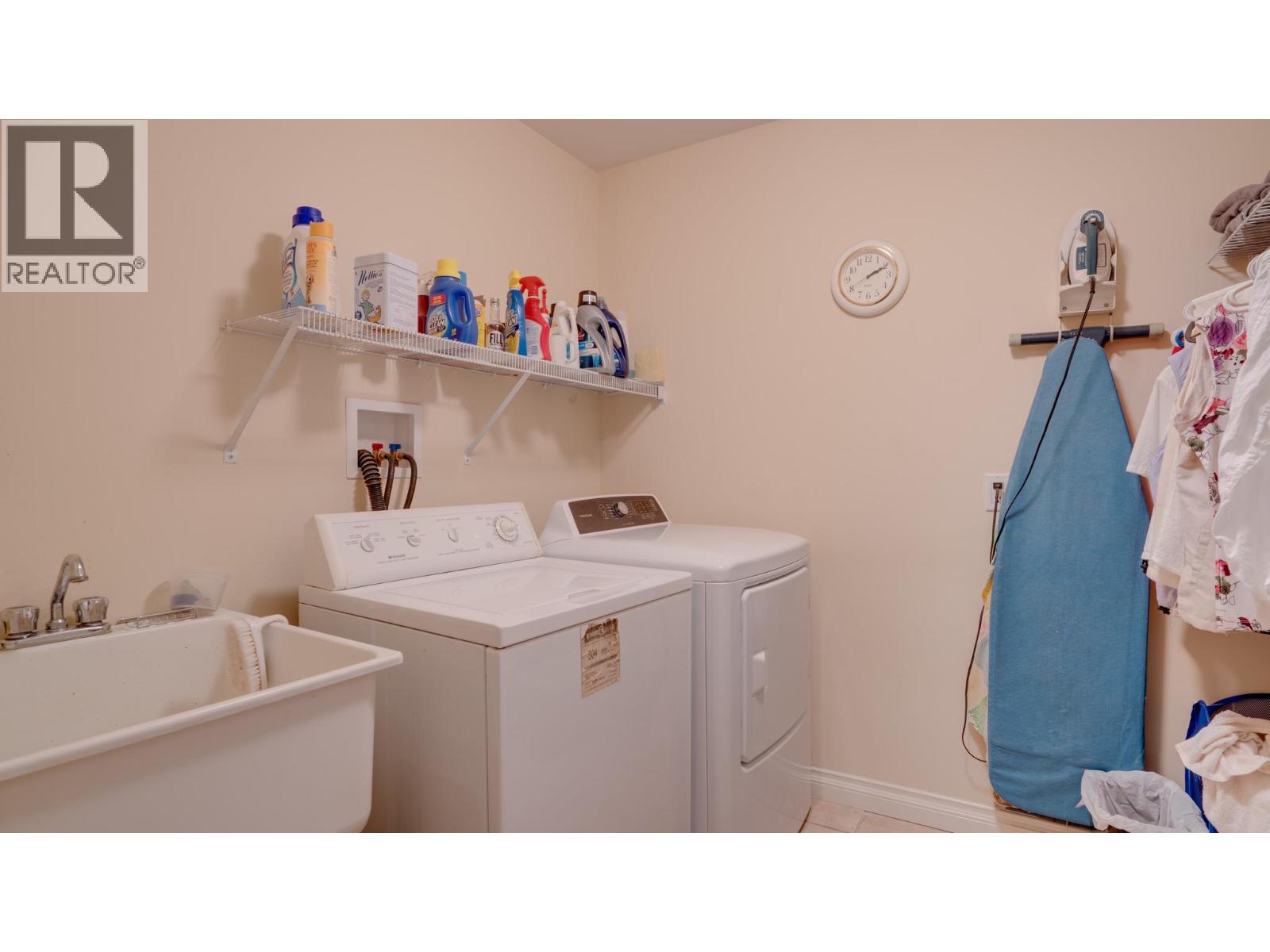 667 Mt. York Drive, Coldstream, British Columbia  V1B 3X2 - Photo 39 - 10349438