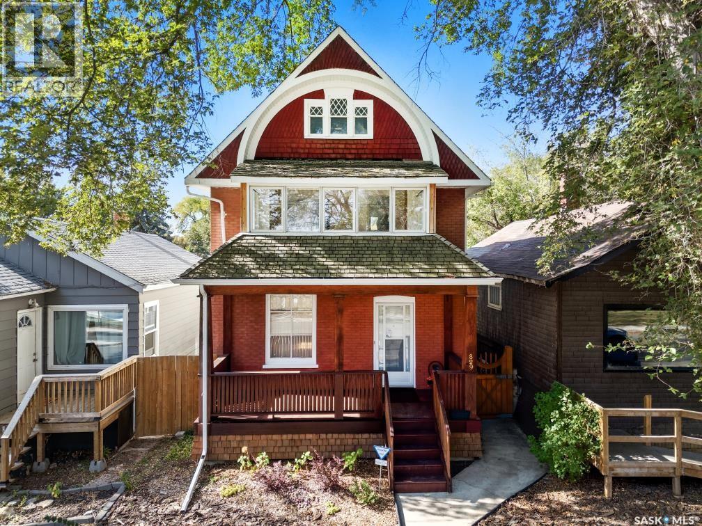 829 H AVENUE S, Saskatoon, Saskatchewan