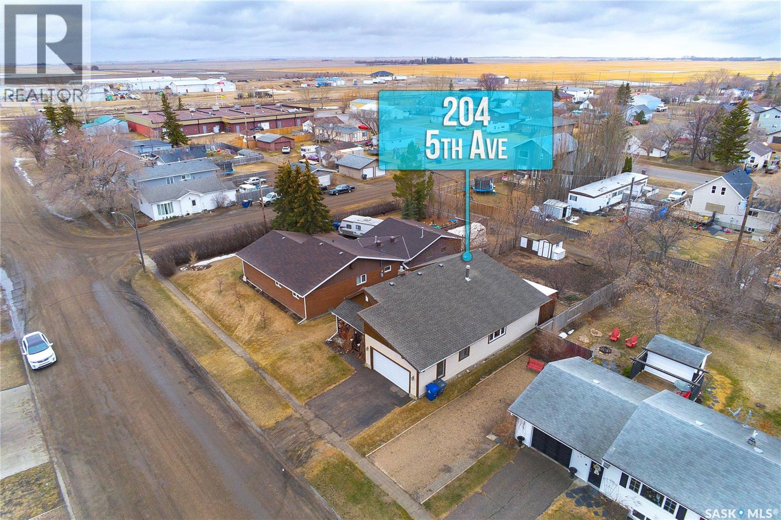 204 5th Avenue, Aberdeen, Saskatchewan  S0K 0A0 - Photo 3 - SK018823