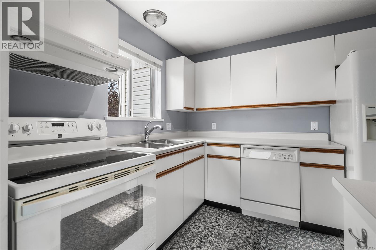 4 695 Upland Dr, Campbell River, British Columbia  V9W 2A7 - Photo 3 - 1014945