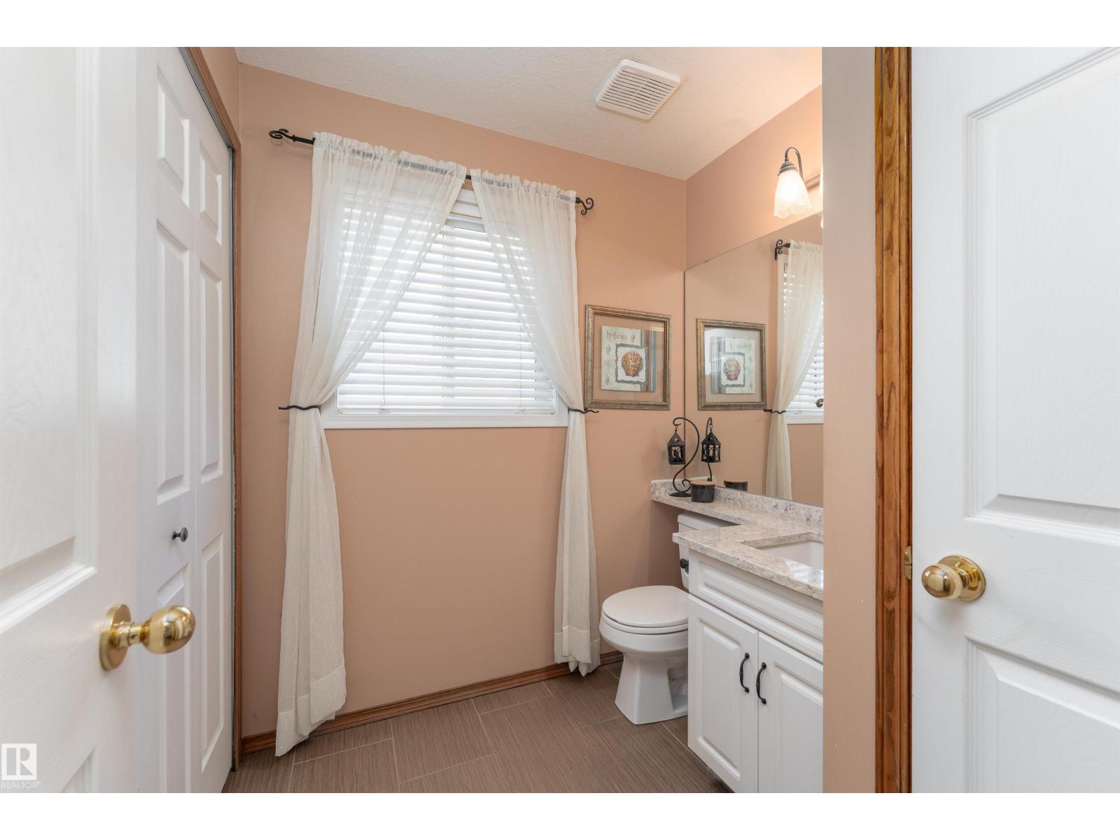 735 Balfour Cl Nw, Edmonton, Alberta  T5T 6H7 - Photo 17 - E4459284