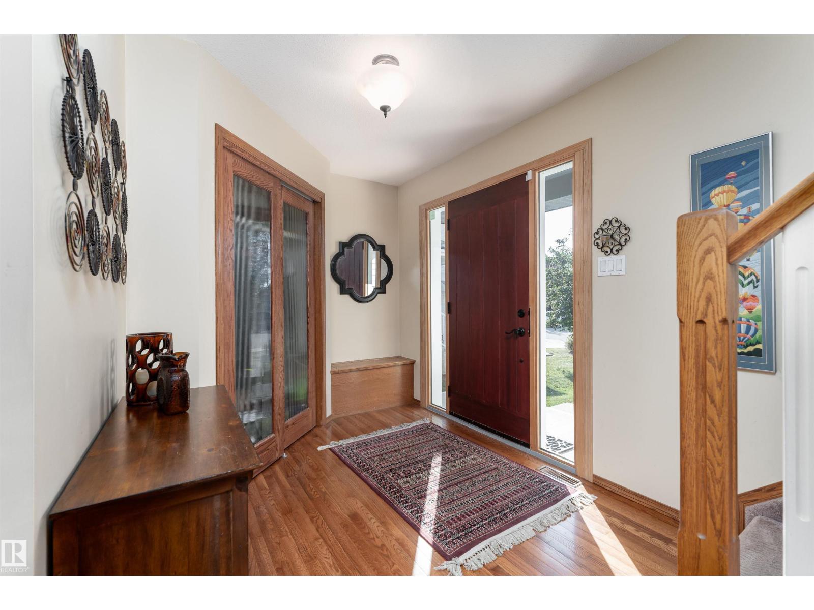 735 Balfour Cl Nw, Edmonton, Alberta  T5T 6H7 - Photo 3 - E4459284
