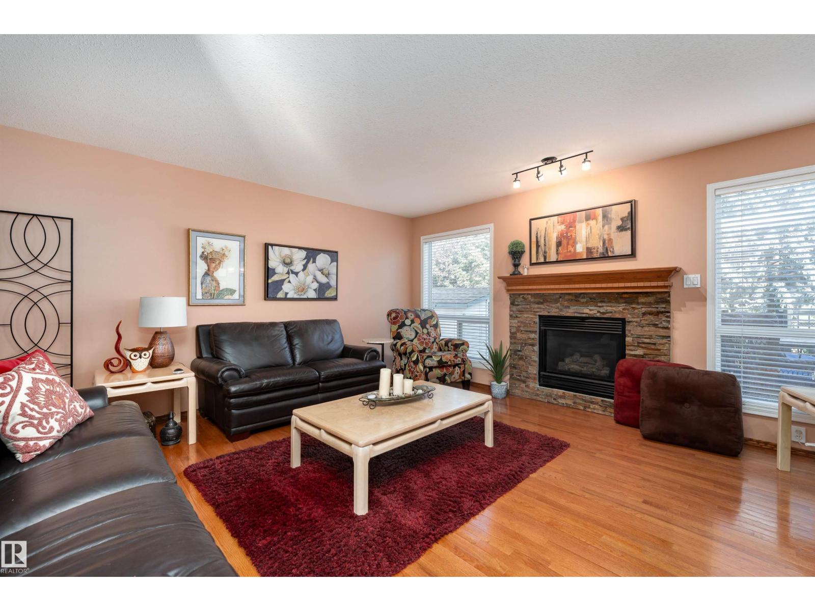 735 Balfour Cl Nw, Edmonton, Alberta  T5T 6H7 - Photo 5 - E4459284