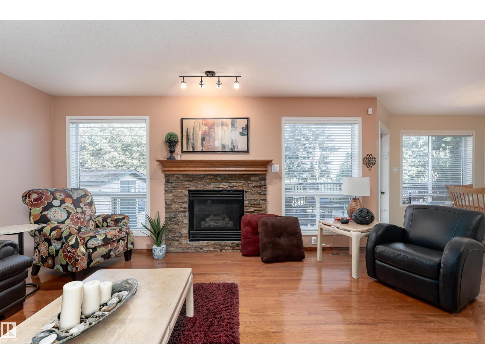 735 Balfour Cl Nw, Edmonton, Alberta  T5T 6H7 - Photo 7 - E4459284