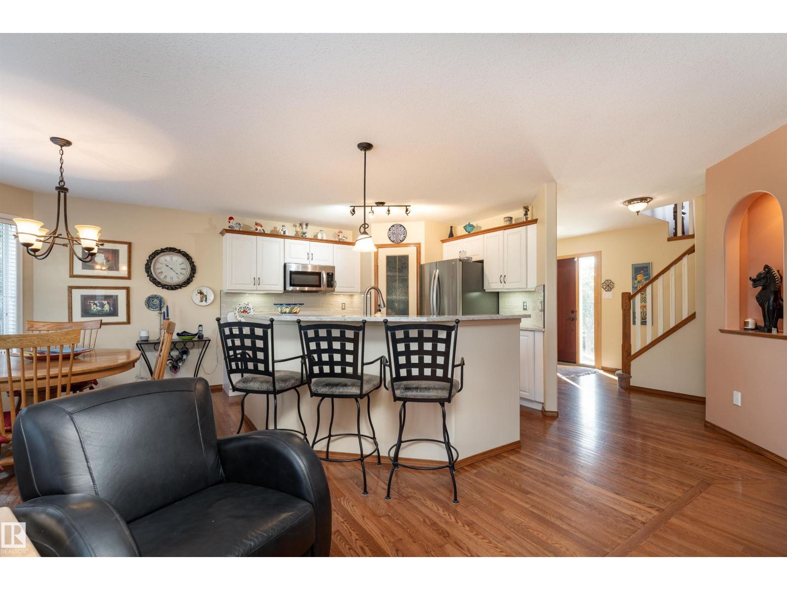 735 Balfour Cl Nw, Edmonton, Alberta  T5T 6H7 - Photo 8 - E4459284