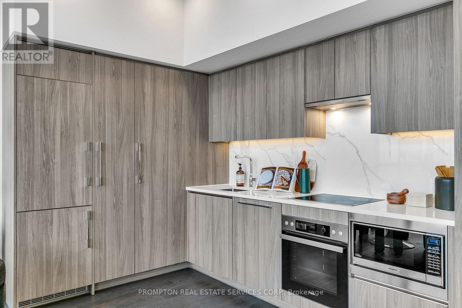 Ph 5102 - 38 Widmer Street, Toronto, Ontario  M5V 2E9 - Photo 19 - C12424797