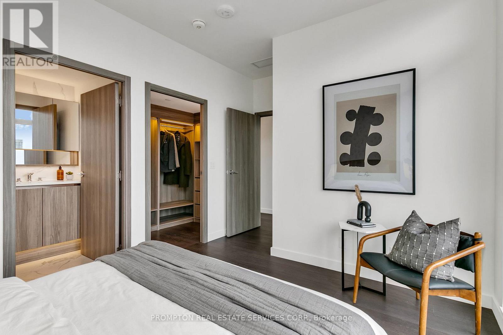 Ph 5102 - 38 Widmer Street, Toronto, Ontario  M5V 2E9 - Photo 30 - C12424797
