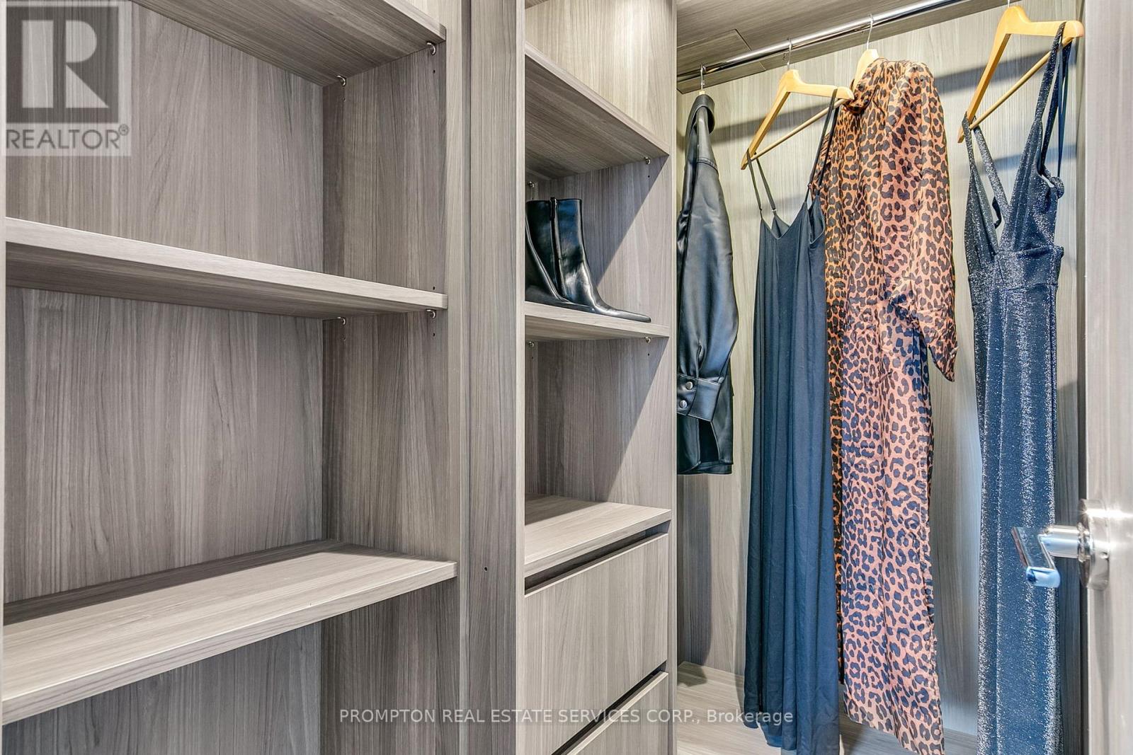 Ph 5102 - 38 Widmer Street, Toronto, Ontario  M5V 2E9 - Photo 37 - C12424797