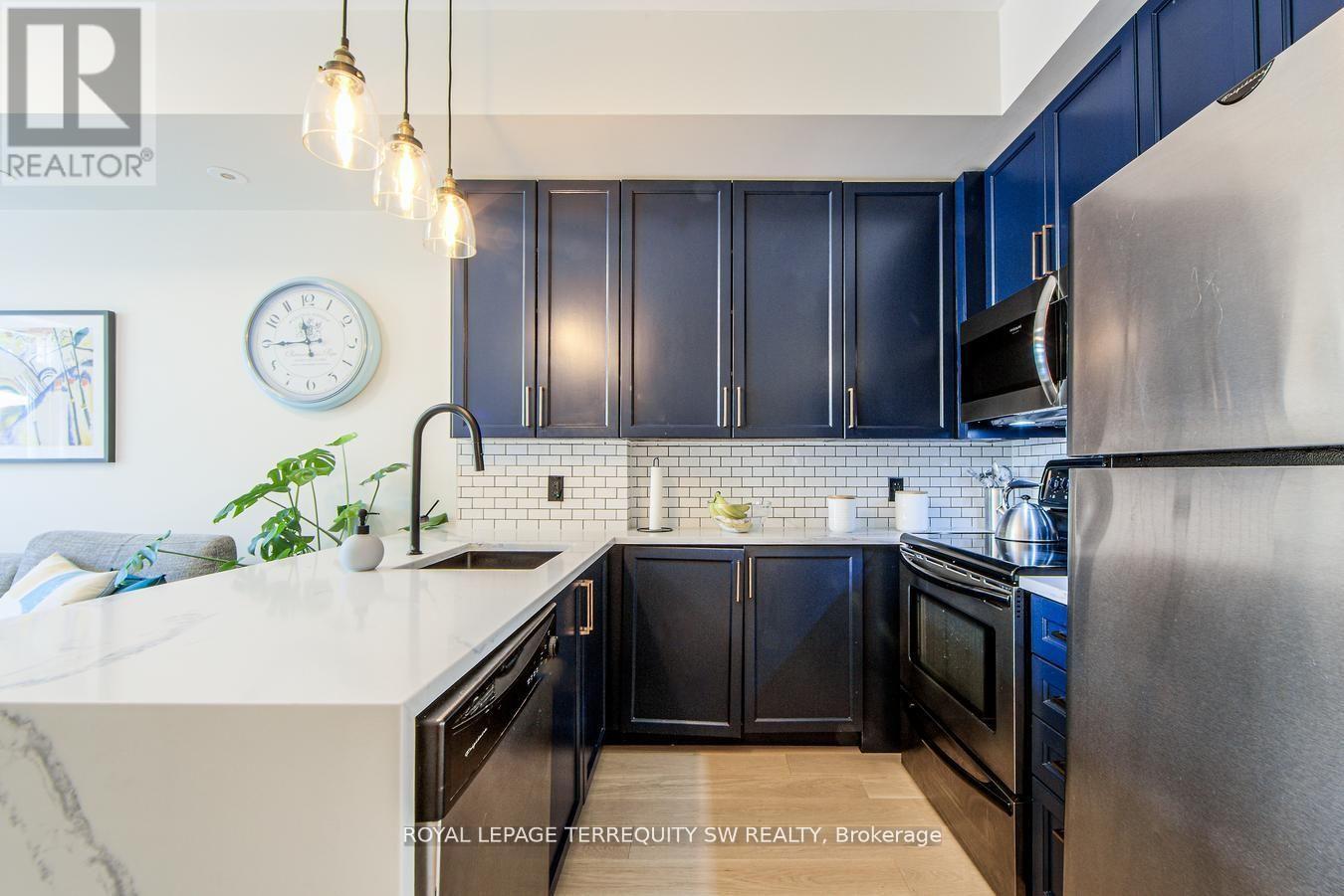 Th15 - 80 Carr Street, Toronto, Ontario  M5T 1B7 - Photo 11 - C12424807