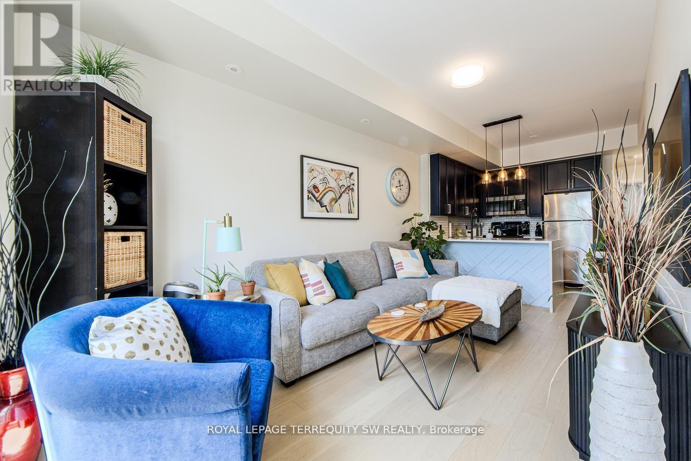 Th15 - 80 Carr Street, Toronto, Ontario  M5T 1B7 - Photo 4 - C12424807