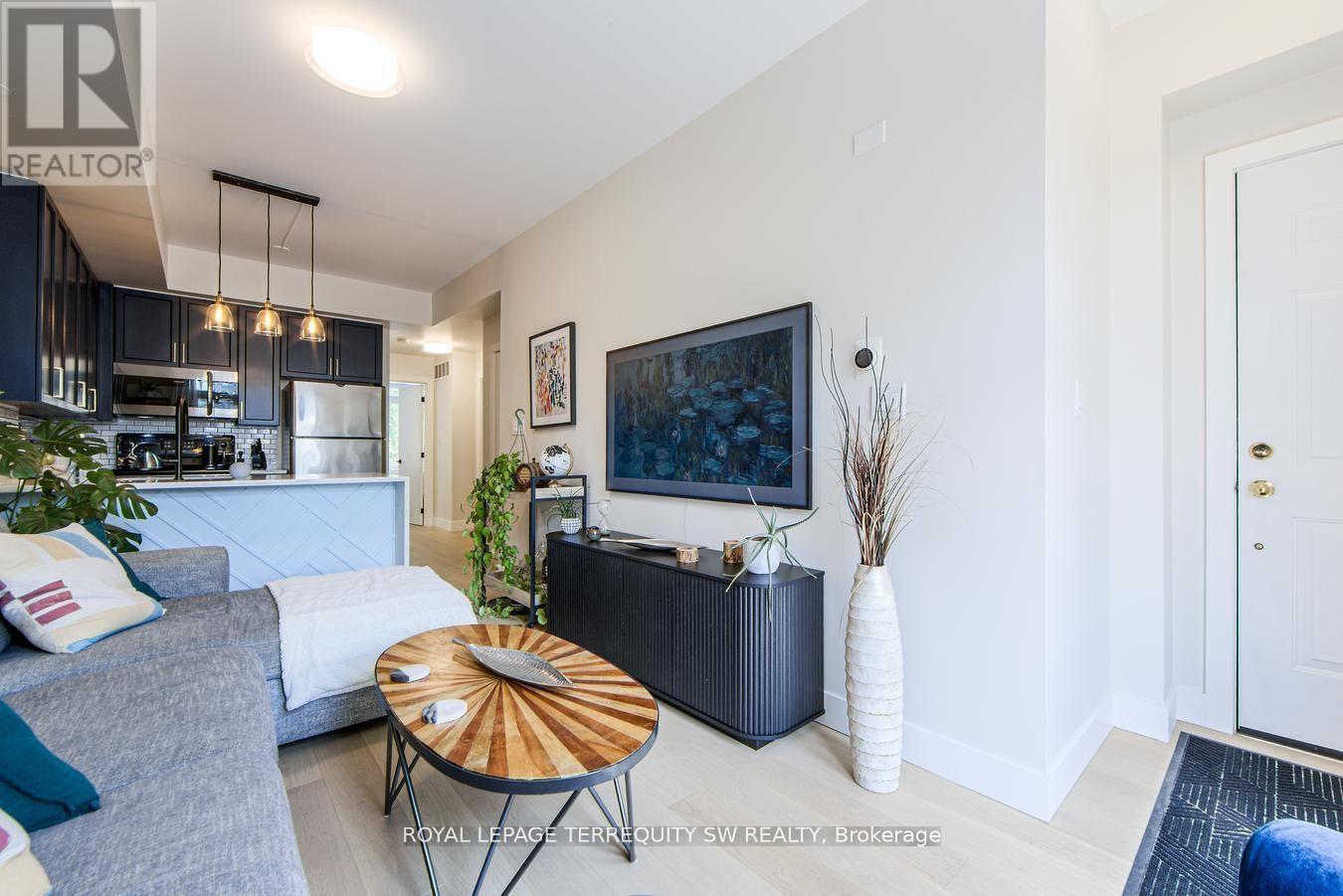 Th15 - 80 Carr Street, Toronto, Ontario  M5T 1B7 - Photo 9 - C12424807