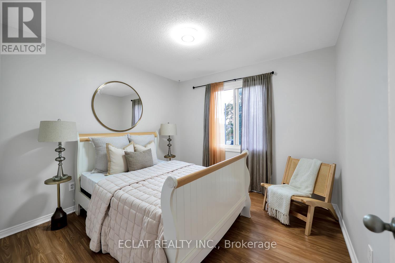 11 Strathallan Drive S, Clarington, Ontario  L1E 1X3 - Photo 14 - E12424858