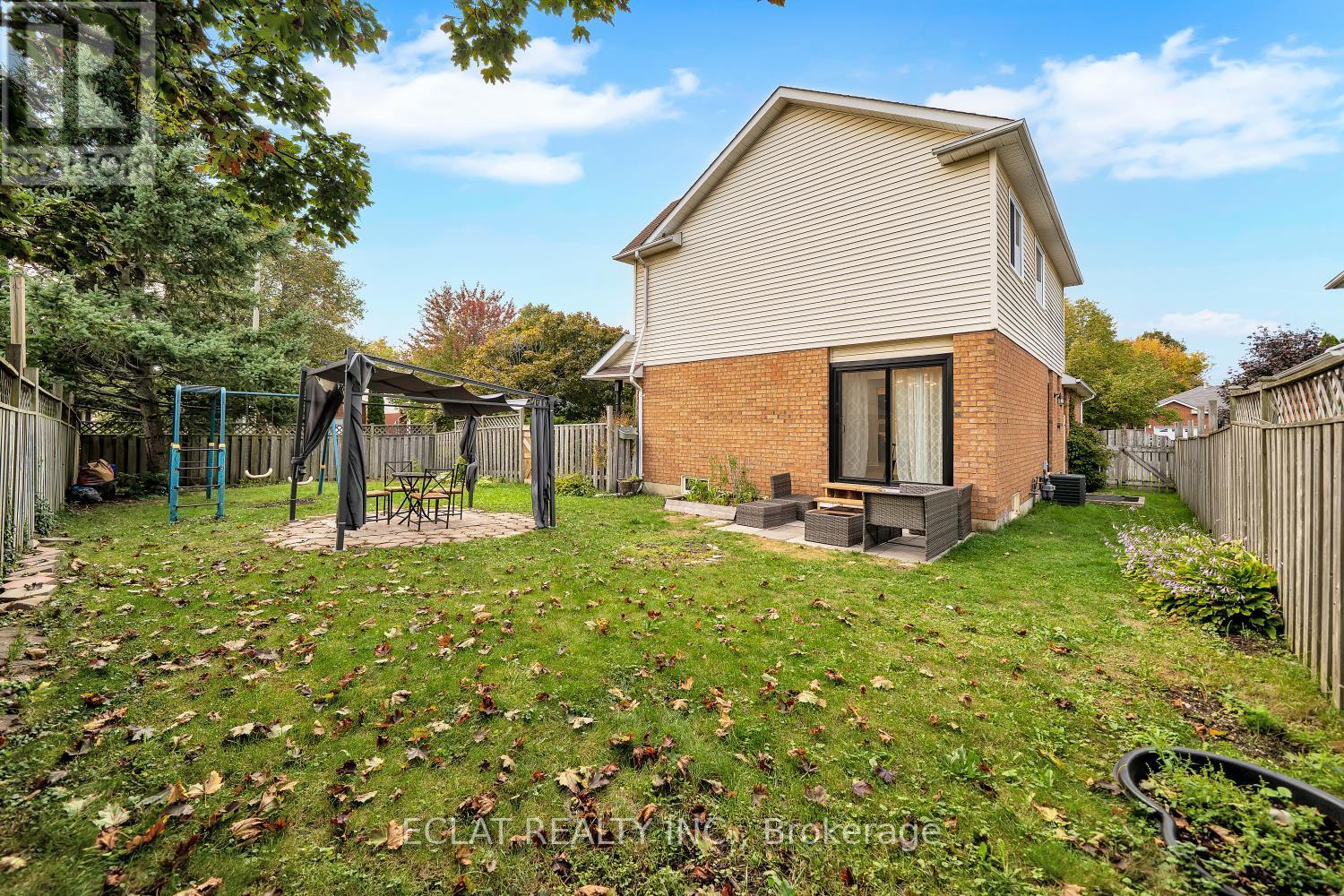 11 Strathallan Drive S, Clarington, Ontario  L1E 1X3 - Photo 22 - E12424858