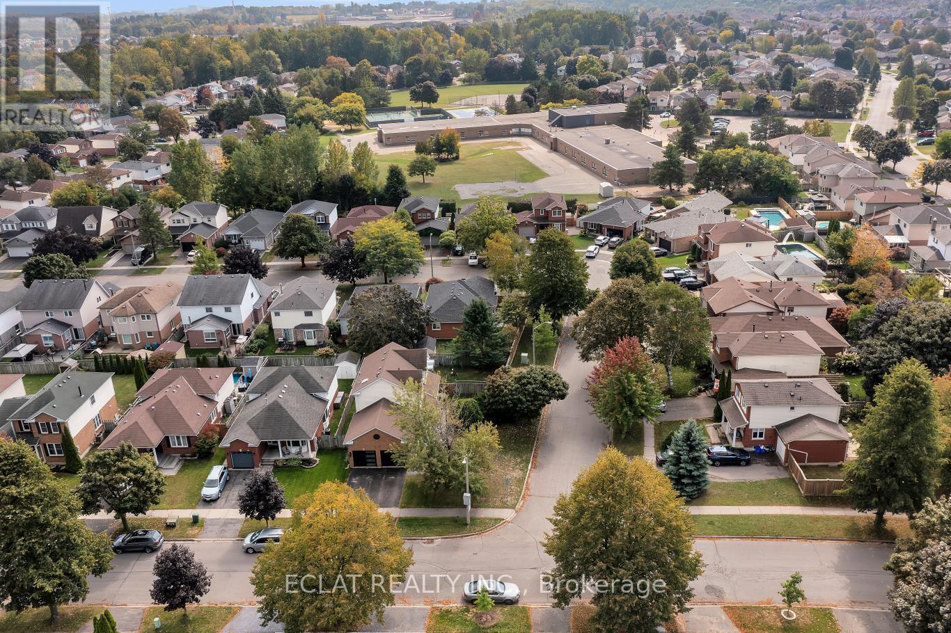 11 Strathallan Drive S, Clarington, Ontario  L1E 1X3 - Photo 24 - E12424858
