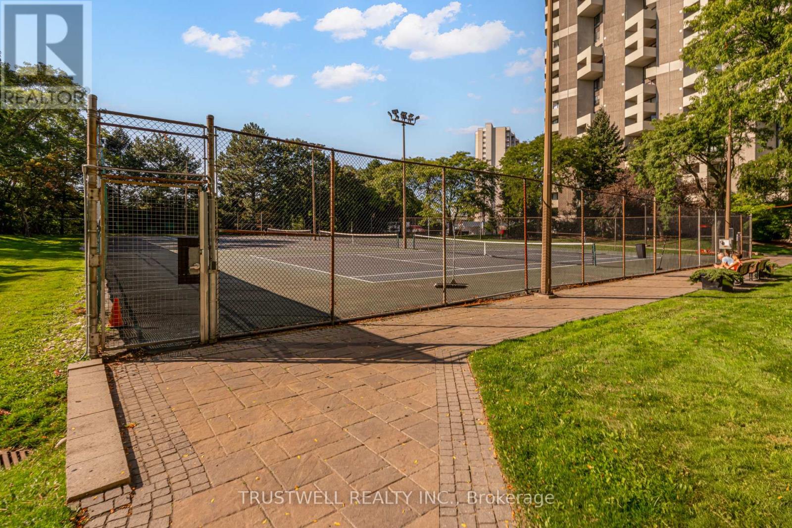 A39 - 300 Mill Road, Toronto (Markland Wood), Ontario  M9C 4W7 - Photo 36 - W12423755