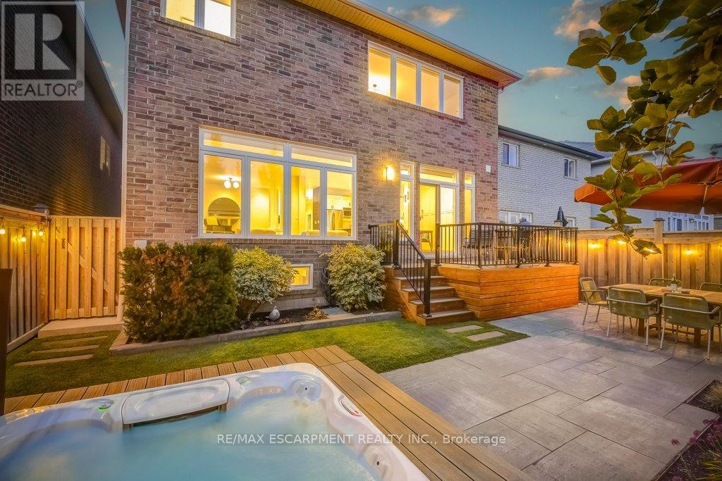 195 Painter Terrace, Hamilton, Ontario  L8B 0V6 - Photo 32 - X12424510