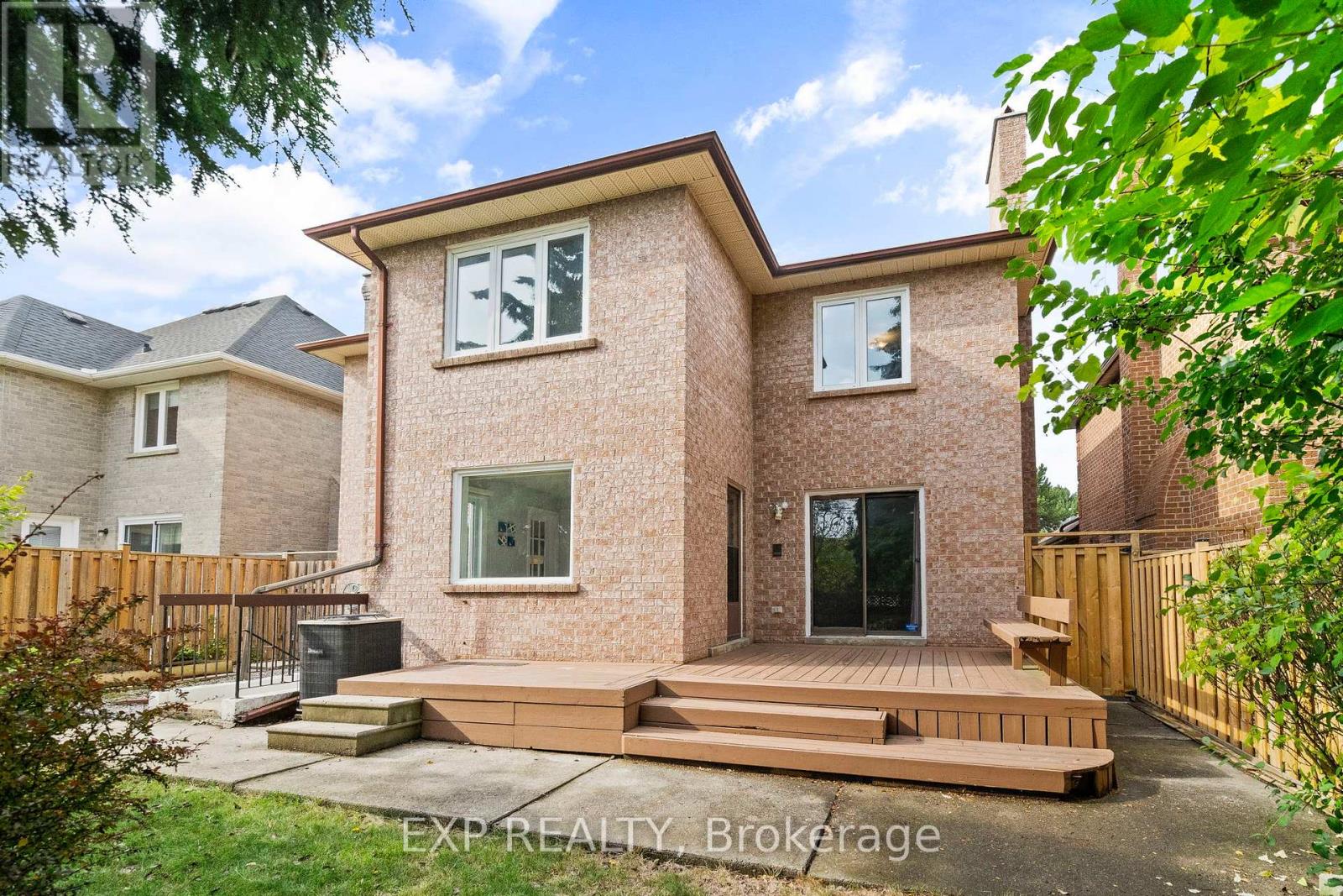17 Gordon Rowe Crescent, Richmond Hill, Ontario  L4C 8S3 - Photo 41 - N12424826