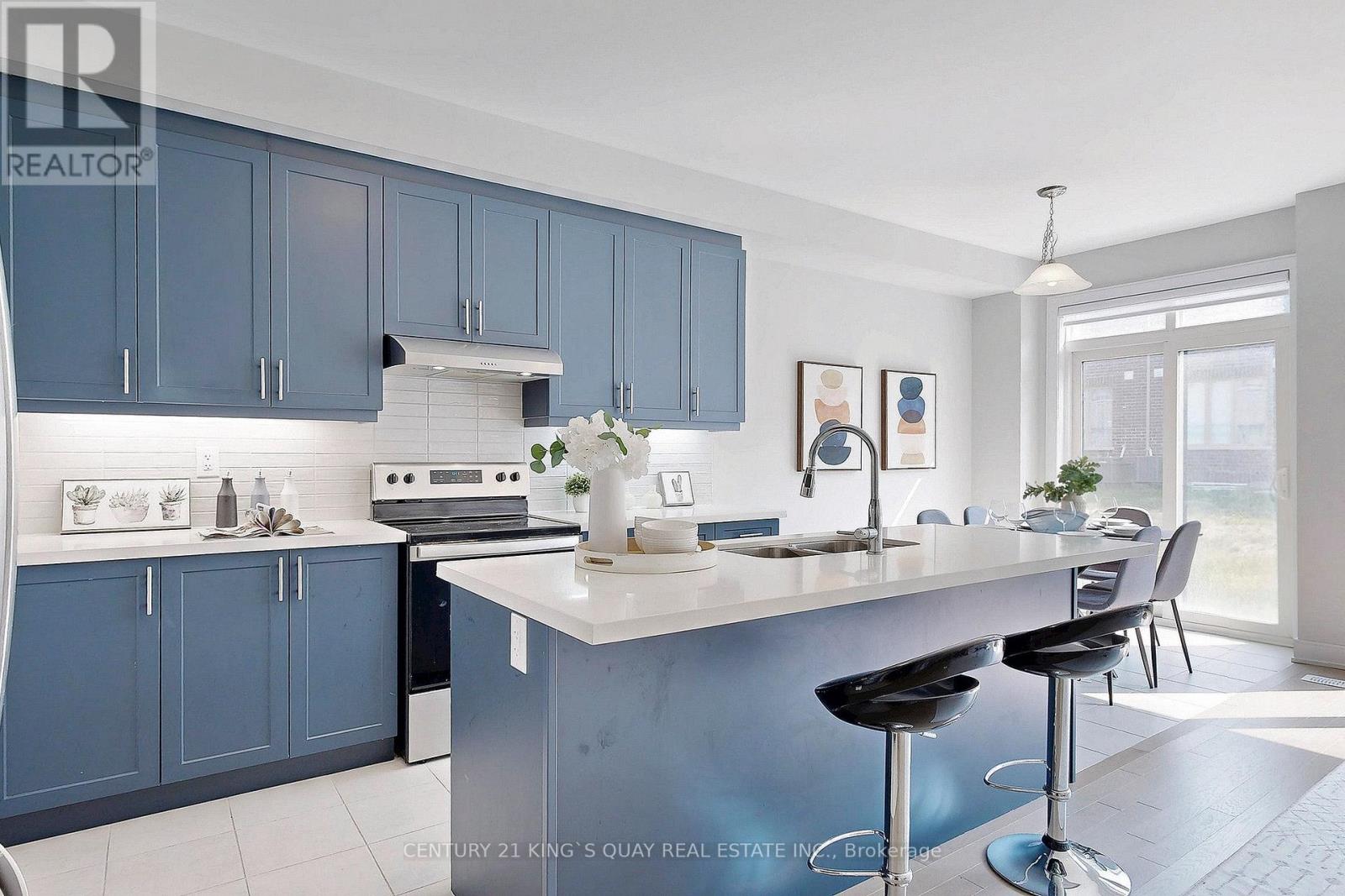 73 Freeman Williams Street, Markham, Ontario  L6C 3K4 - Photo 6 - N12424849