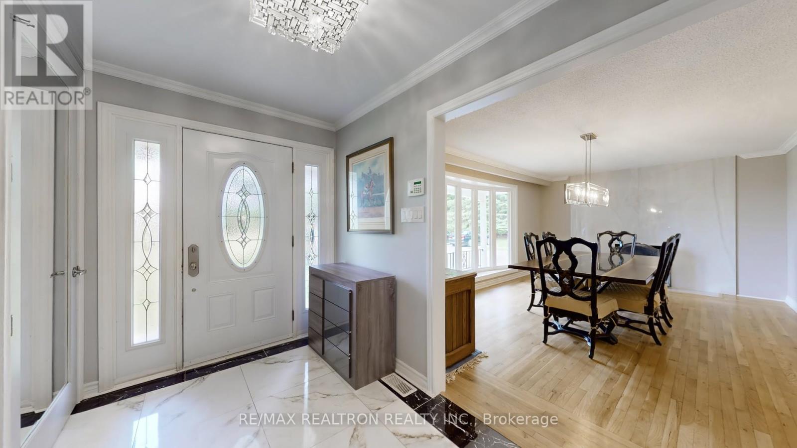 2521 Mt Albert Road, East Gwillimbury, Ontario  L0G 1R0 - Photo 6 - N12424866