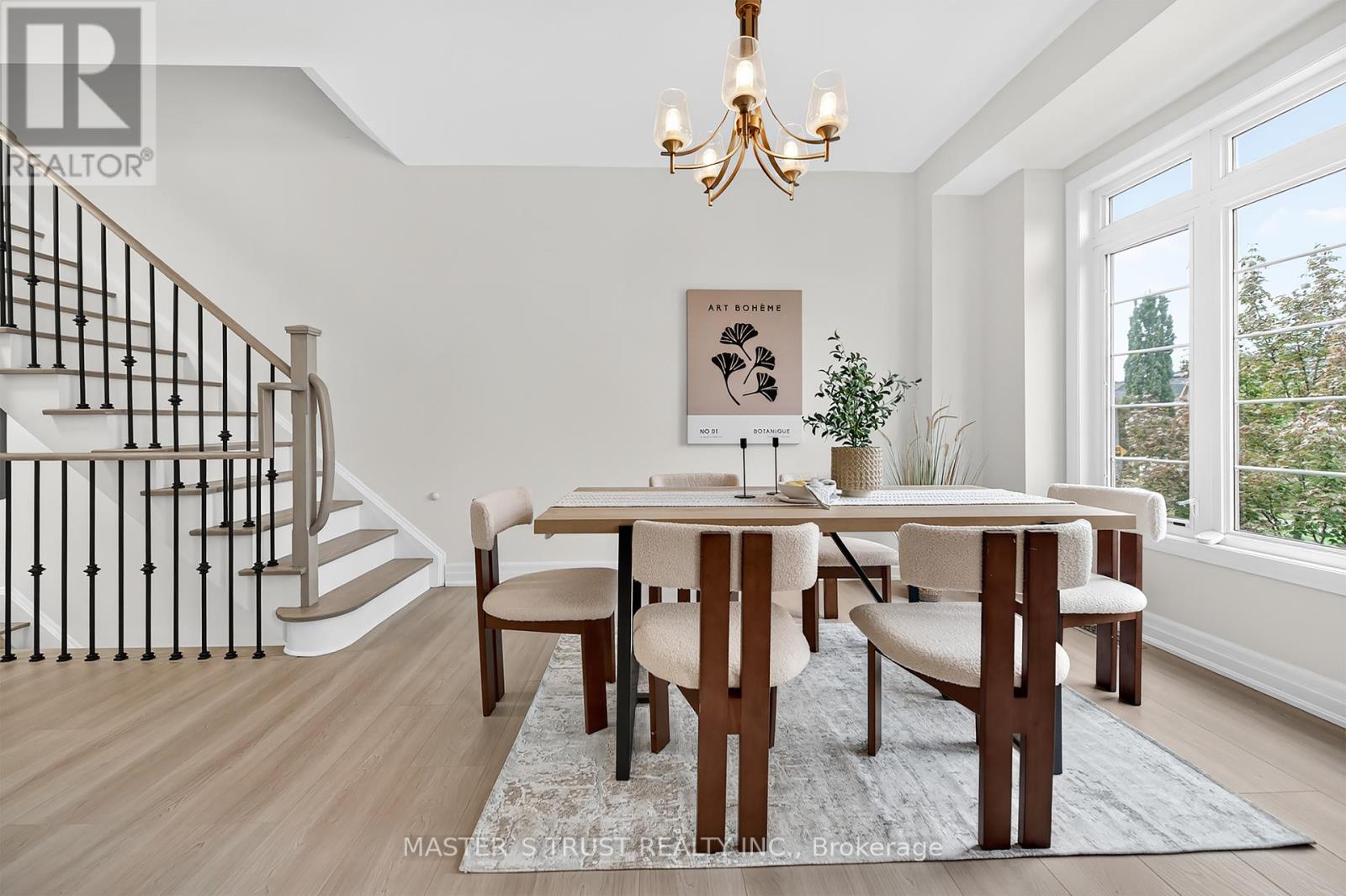 27 Beverley Glen Boulevard, Vaughan, Ontario  L4J 0G8 - Photo 13 - N12424877