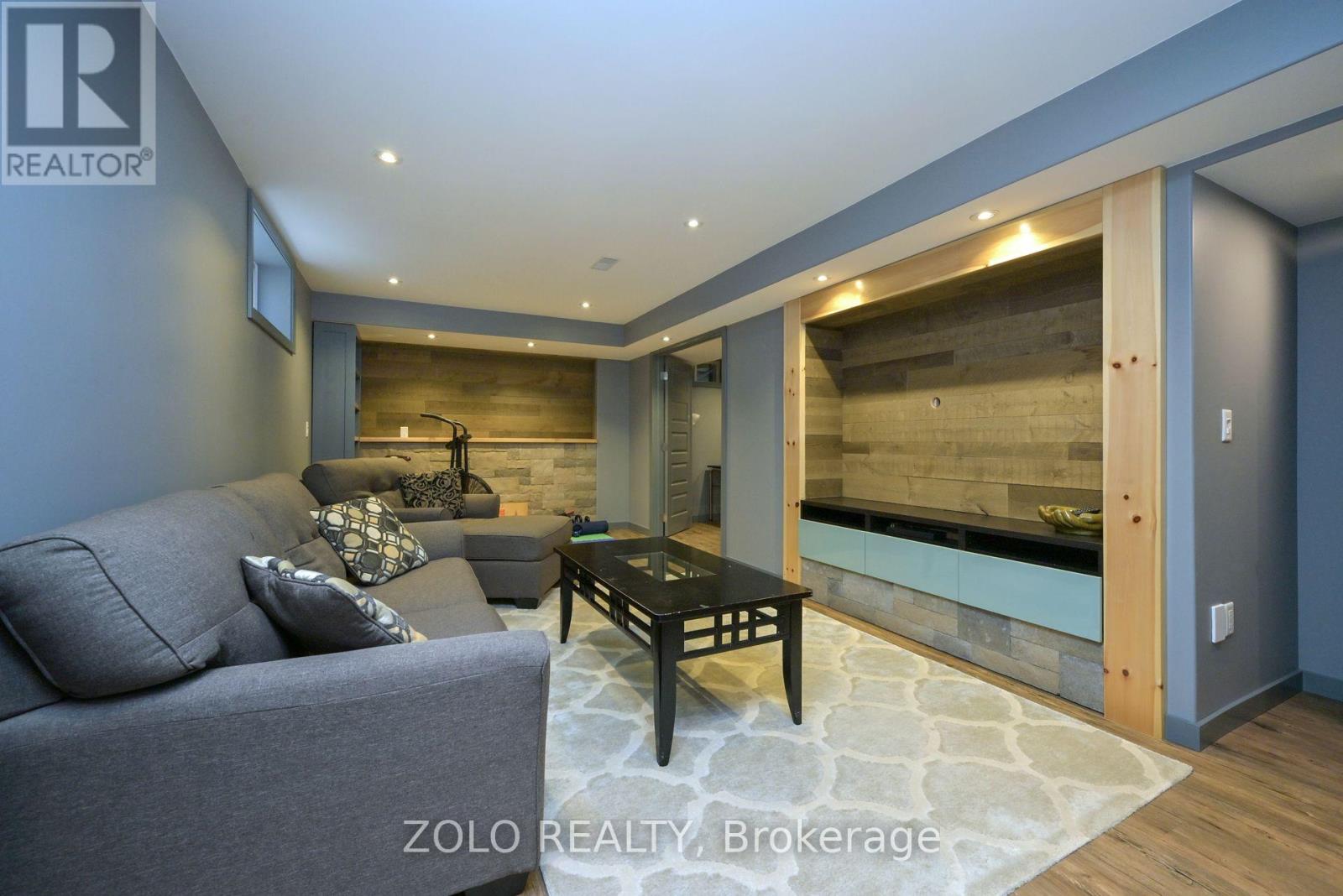 51 Catherine Drive, Barrie (Painswick South), Ontario  L4N 0H1 - Photo 27 - S12424859