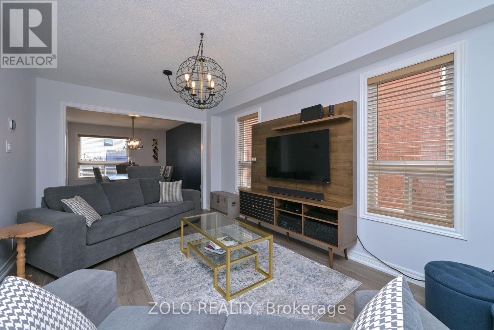 51 Catherine Drive, Barrie (Painswick South), Ontario  L4N 0H1 - Photo 6 - S12424859