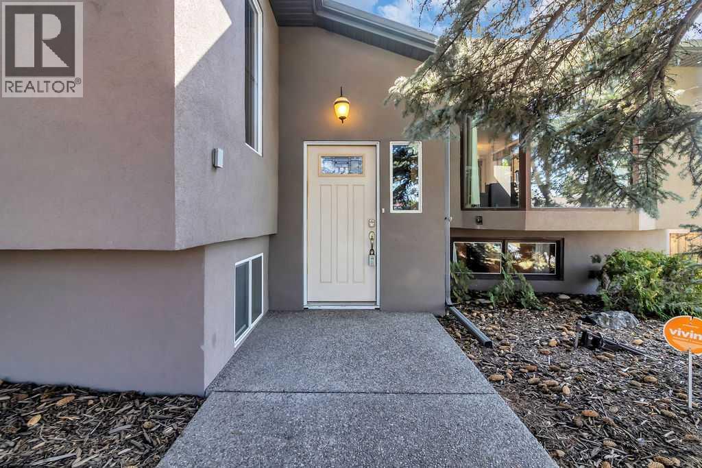 16 Rundleson Way Ne, Calgary, Alberta  T1Y 3N6 - Photo 3 - A2251372