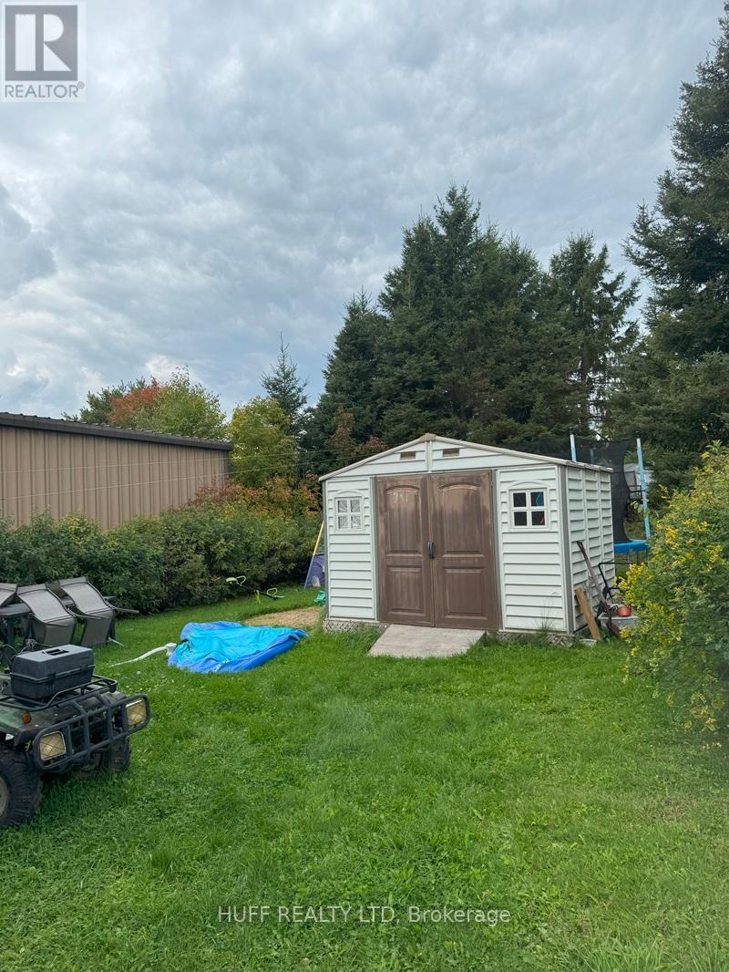 14 Balsam Avenue, Kirkland Lake, Ontario  P2N 1W6 - Photo 3 - T12424944