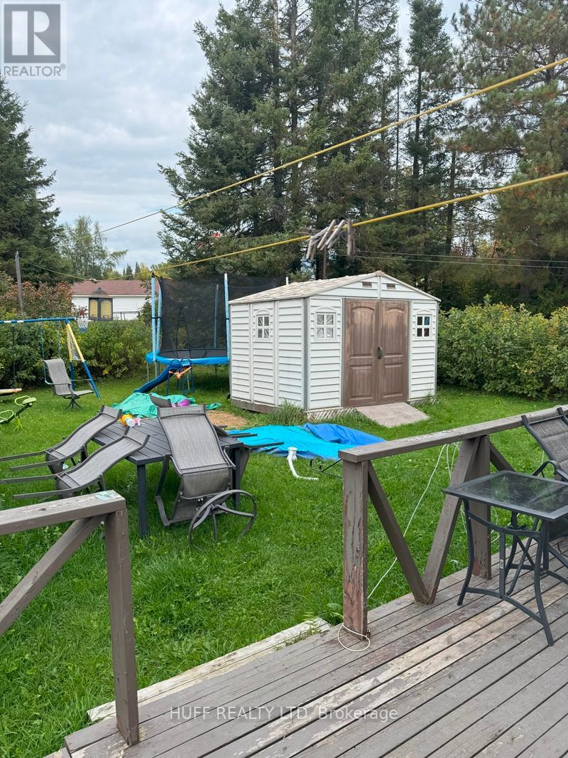 14 Balsam Avenue, Kirkland Lake, Ontario  P2N 1W6 - Photo 4 - T12424944