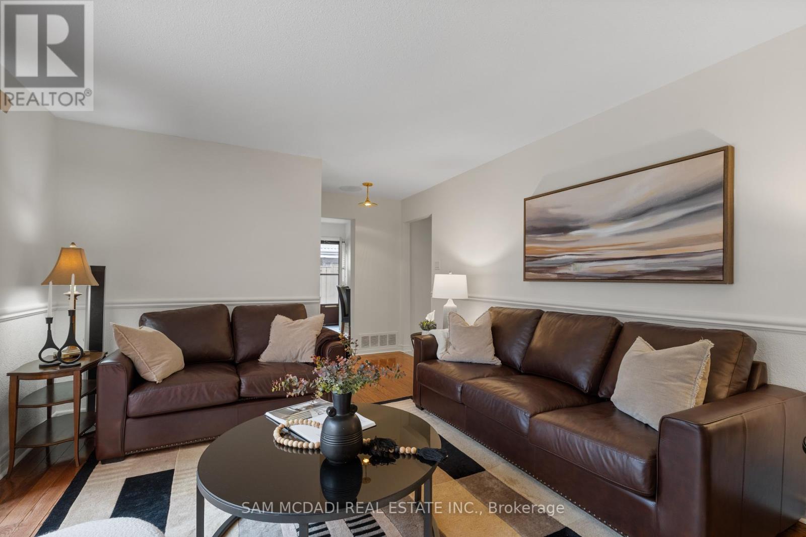 44 Madrid Crescent, Brampton, Ontario  L6S 2X4 - Photo 13 - W12424779