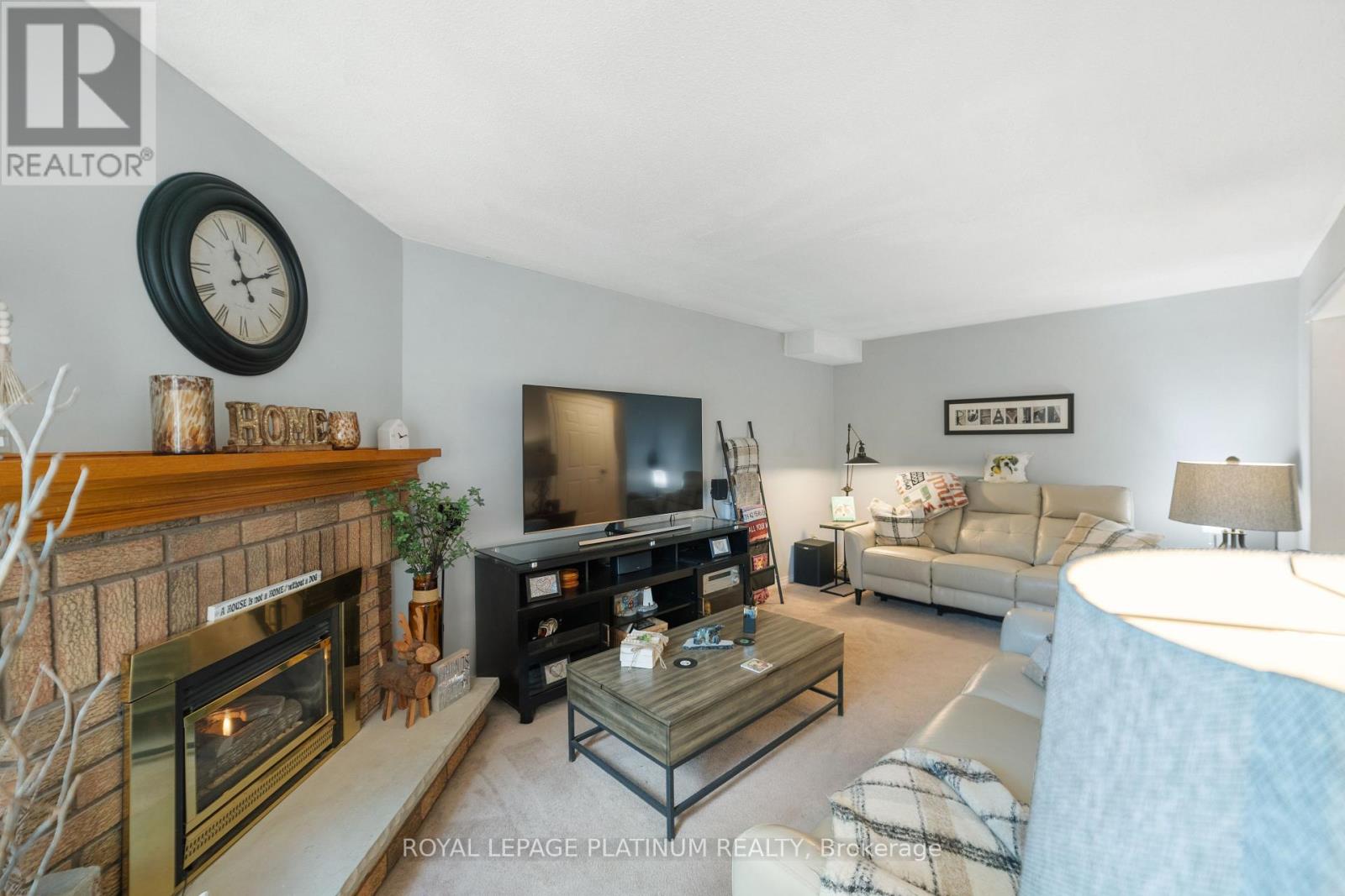 77 Lord Simcoe Drive, Brampton, Ontario  L6S 5H1 - Photo 11 - W12424785