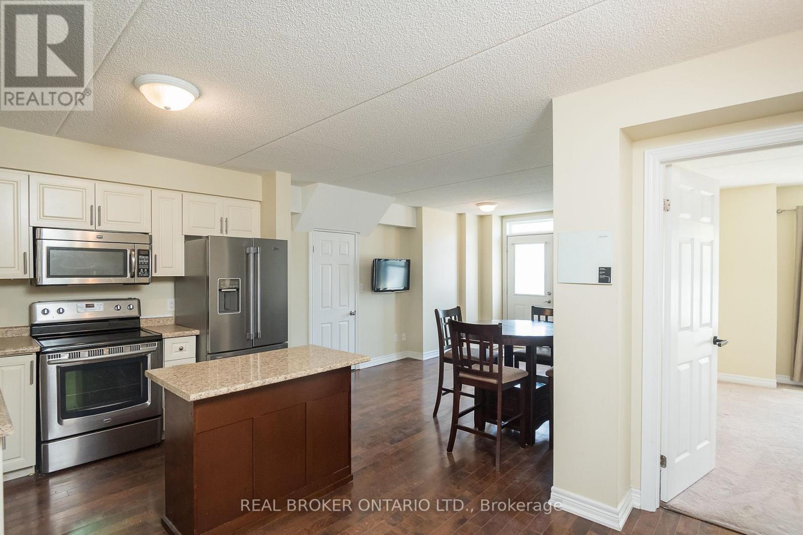 56 - 1380 Costigan Road, Milton, Ontario  L9T 8L2 - Photo 11 - W12424795