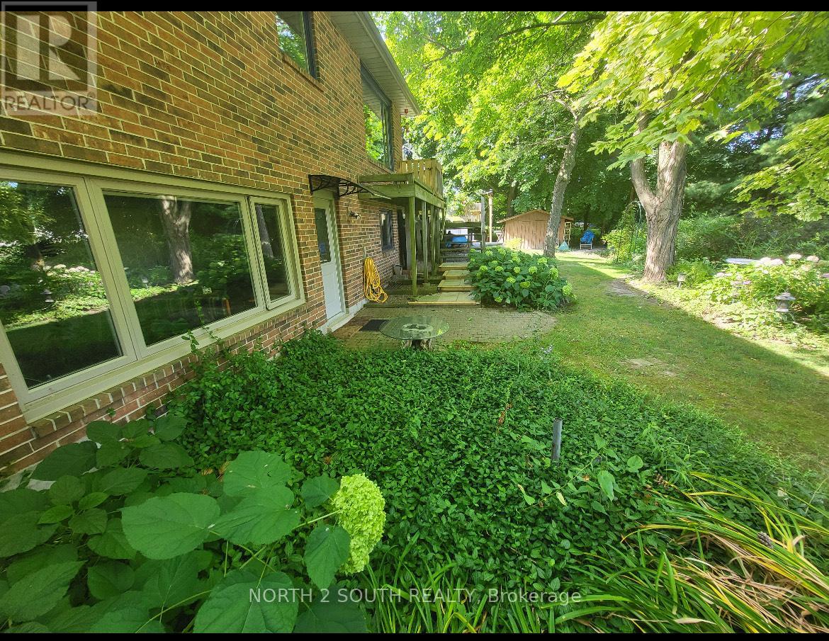 8329 10 Side Road, Halton Hills, Ontario  L9T 2X7 - Photo 7 - W12424804
