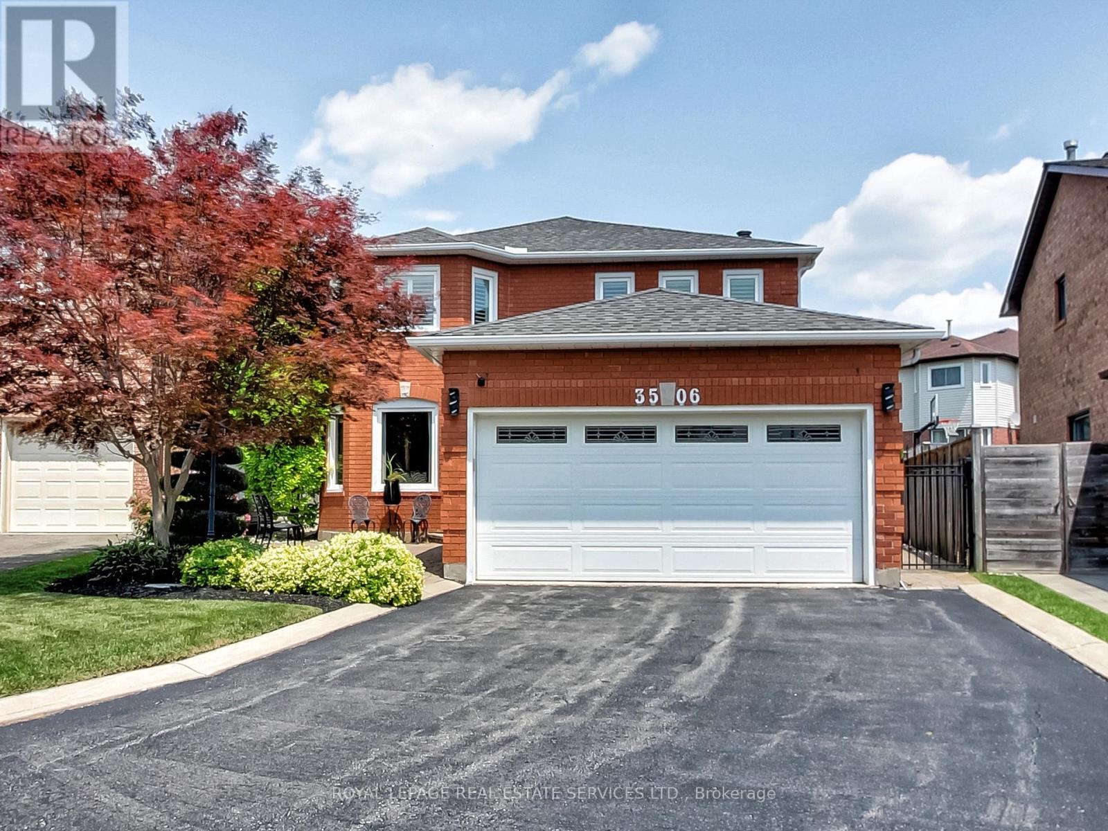 3506 Pintail Circle, Mississauga, Ontario  L5N 6C7 - Photo 3 - W12424816