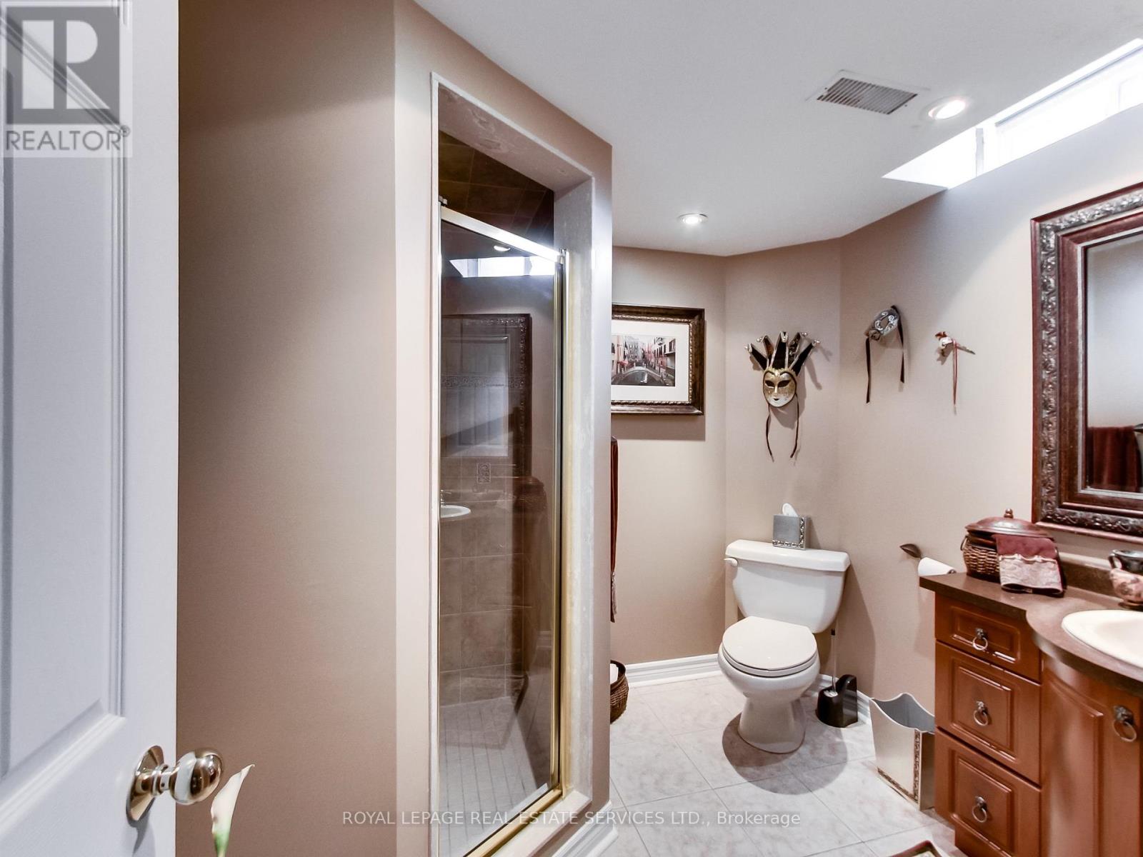 3506 Pintail Circle, Mississauga, Ontario  L5N 6C7 - Photo 38 - W12424816