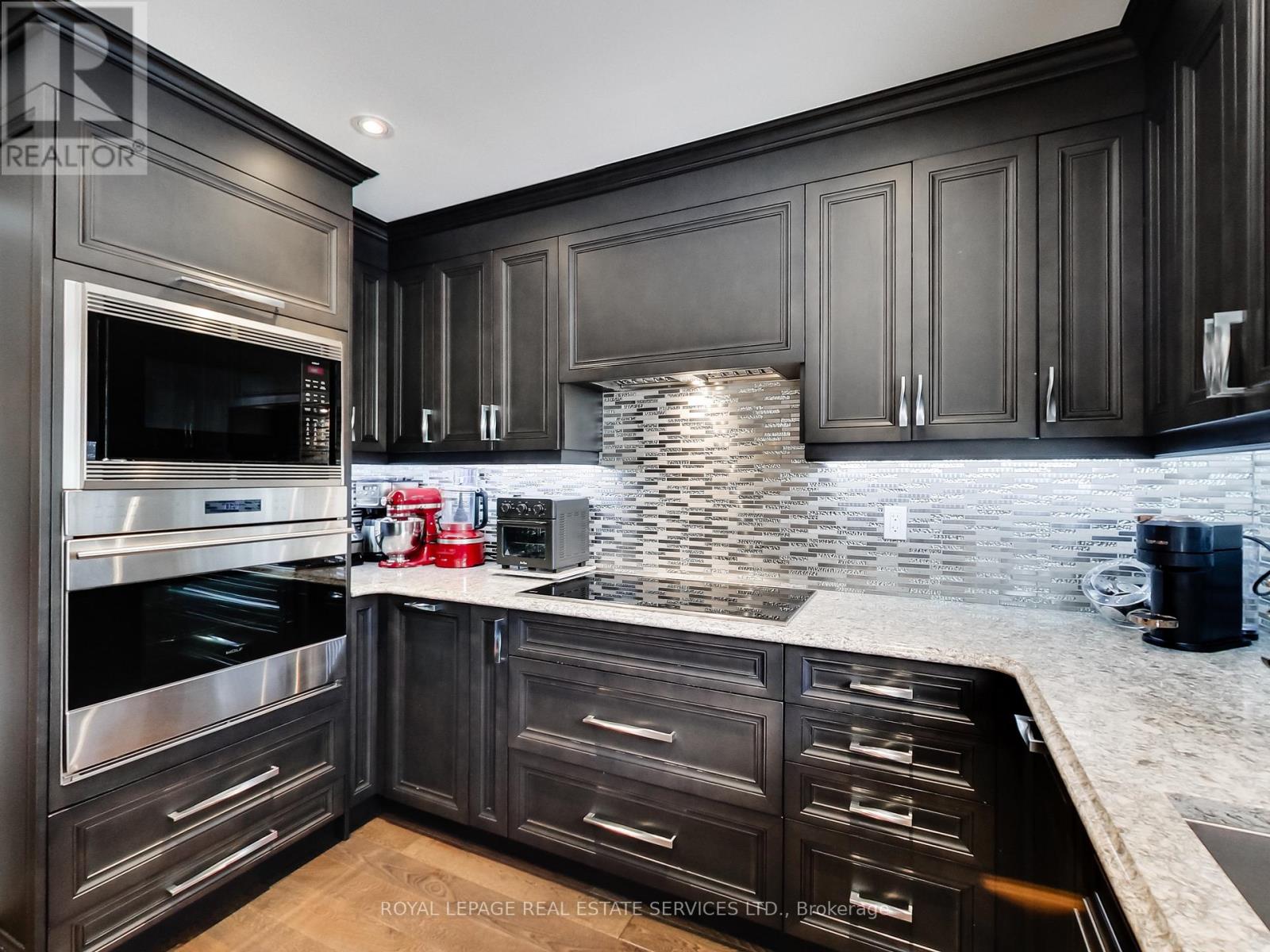 3506 Pintail Circle, Mississauga, Ontario  L5N 6C7 - Photo 7 - W12424816