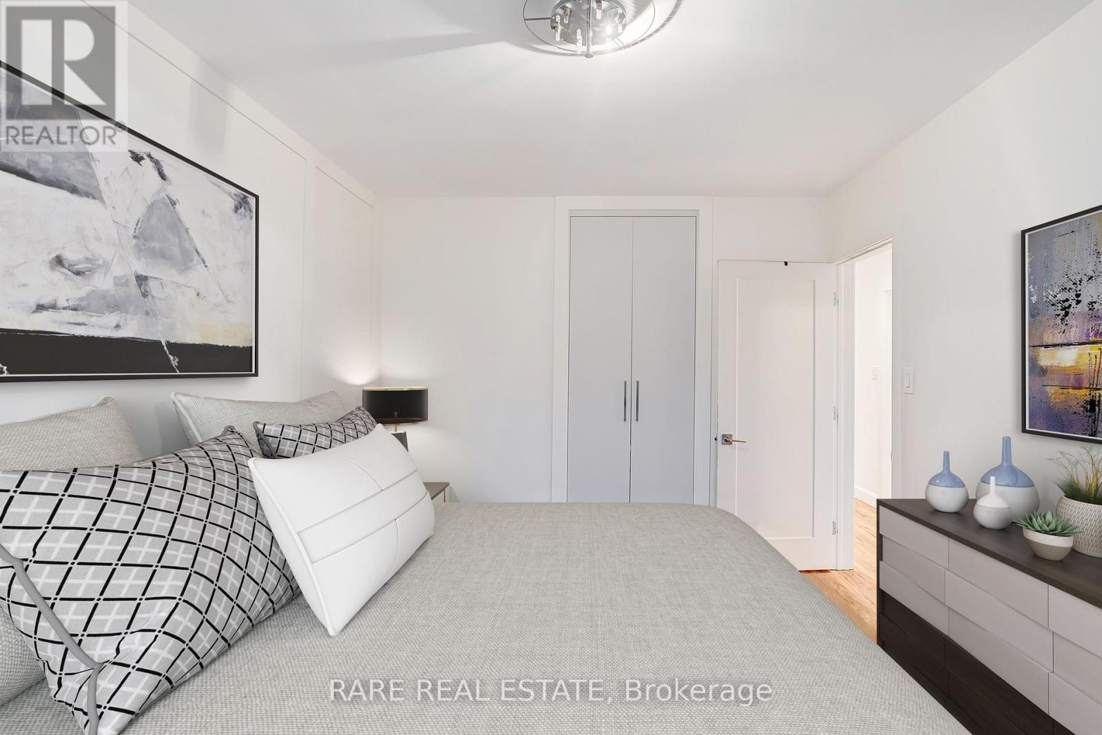98 Hay Avenue, Toronto, Ontario  M8Z 1G4 - Photo 12 - W12424889