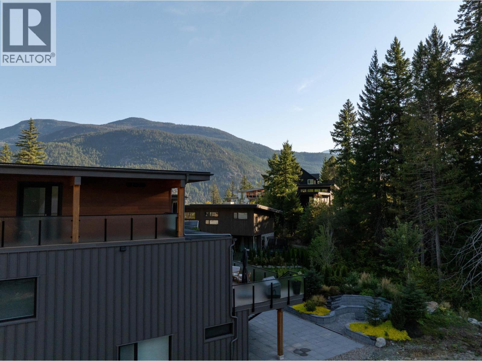 1317 Eagle Drive, Pemberton, British Columbia  V0N 2L0 - Photo 15 - R3051964