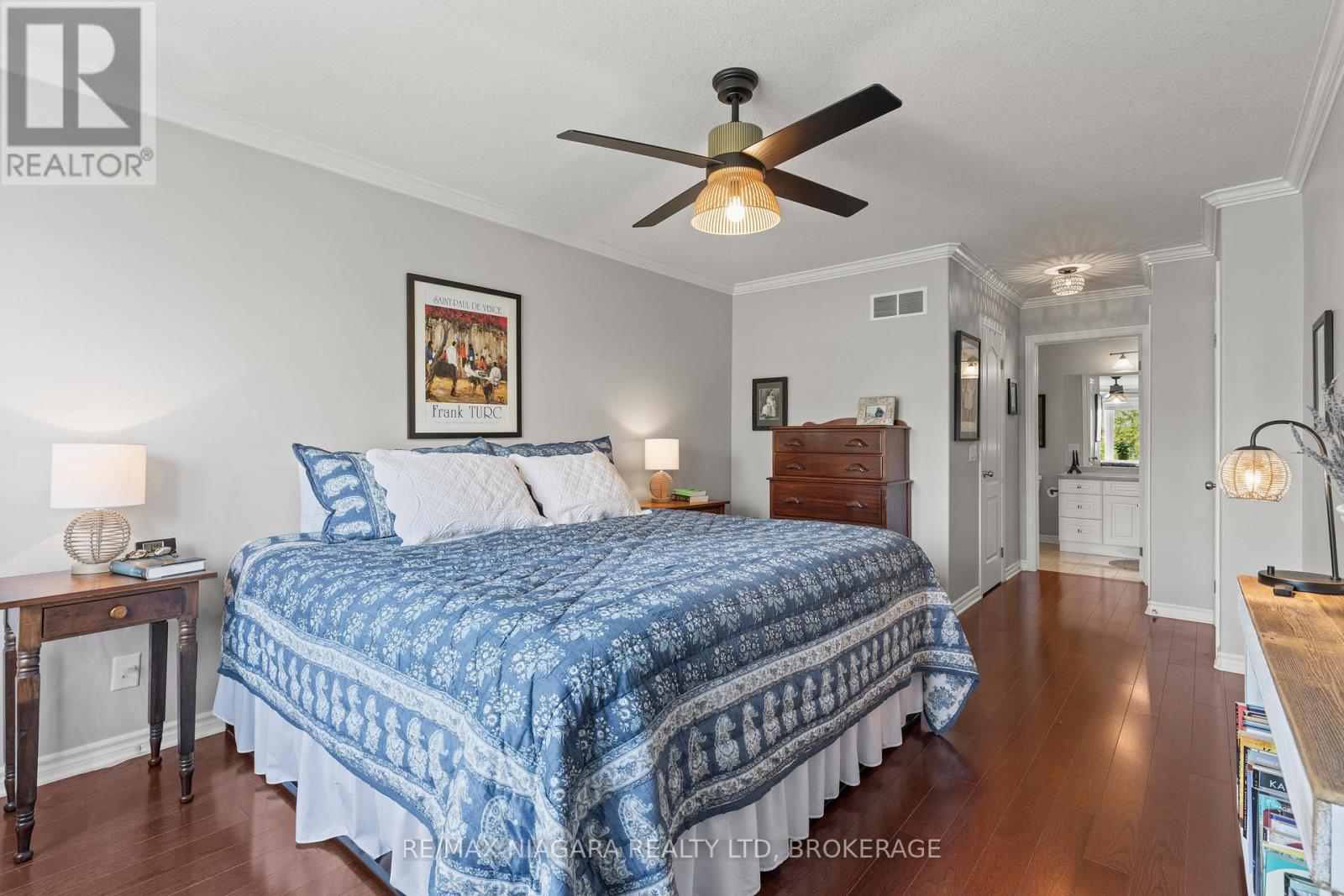 42 Rose Glen Crescent, Niagara-On-The-Lake, Ontario  L0S 1J0 - Photo 21 - X12424915