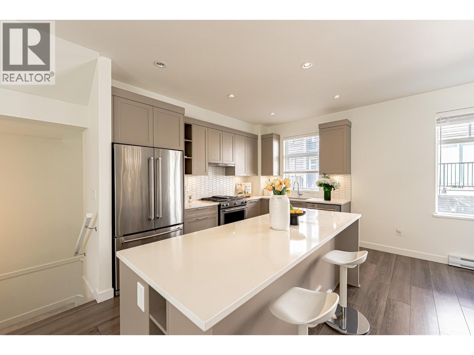 112 3489 Baycrest Avenue, Coquitlam, British Columbia  V3B 0T4 - Photo 12 - R3051956