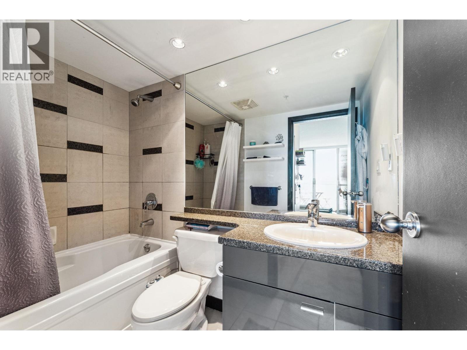 2201 1408 Strathmore Mews, Vancouver, British Columbia  V6Z 3A9 - Photo 16 - R3051957
