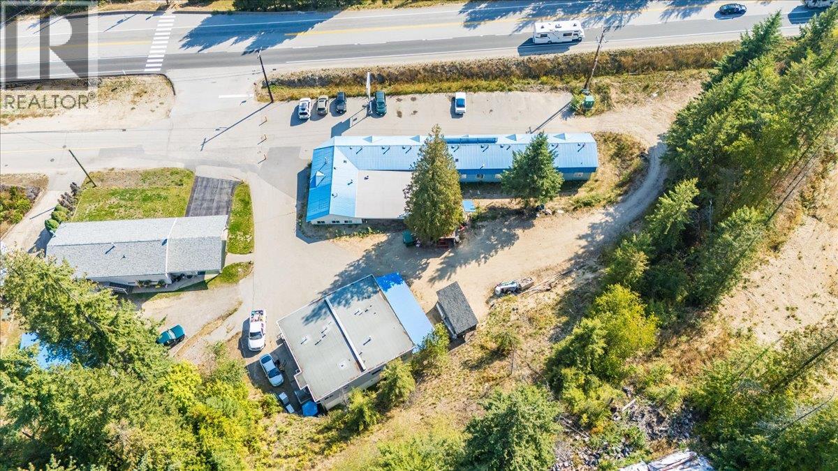 2100 Crestview Crescent, Castlegar, British Columbia  V1N 3B3 - Photo 1 - 10363815