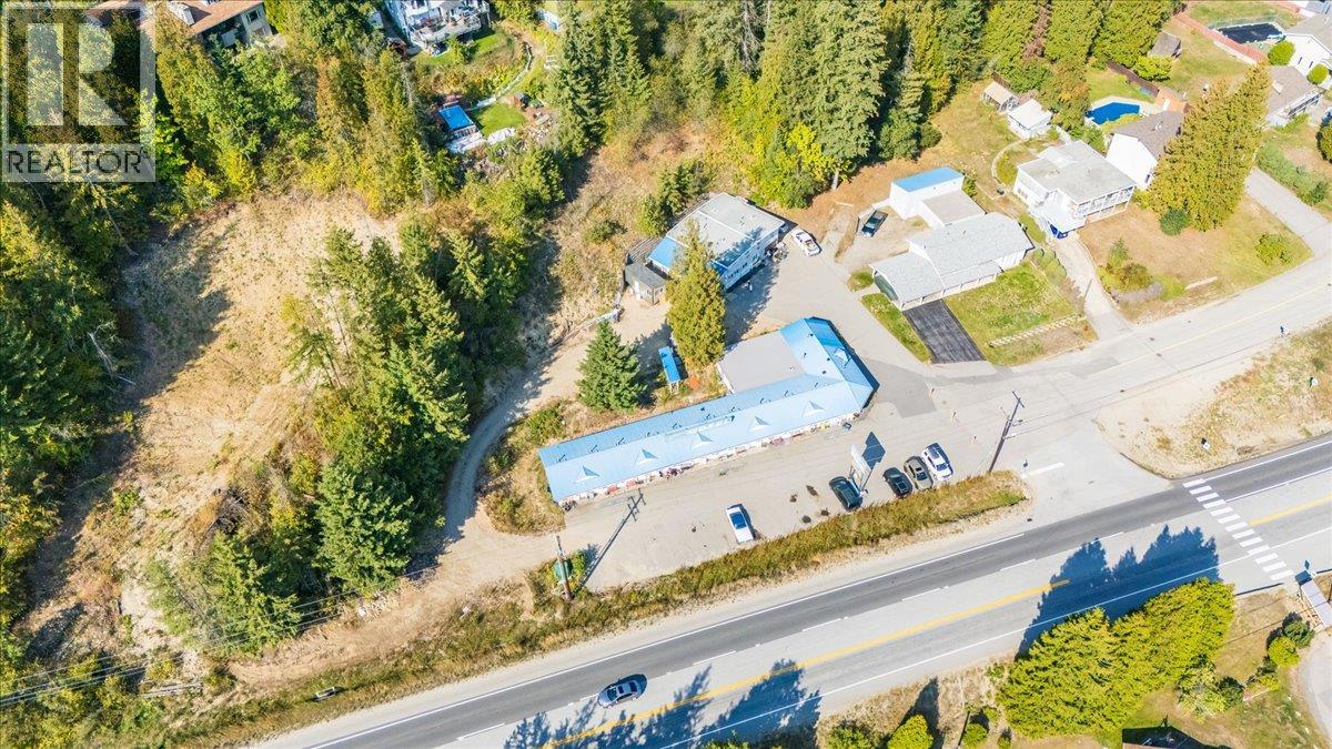 2100 Crestview Crescent, Castlegar, British Columbia  V1N 3B3 - Photo 31 - 10363815