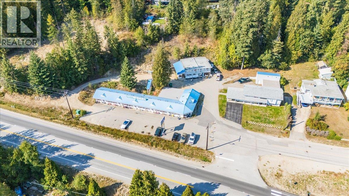 2100 Crestview Crescent, Castlegar, British Columbia  V1N 3B3 - Photo 45 - 10363815