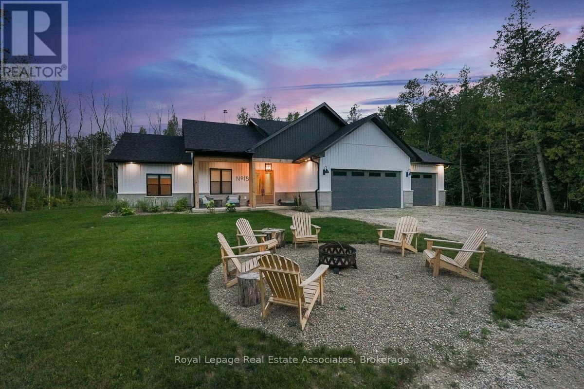 18 Tamarac Road, South Bruce Peninsula, Ontario  N0H 2T0 - Photo 32 - X12424870